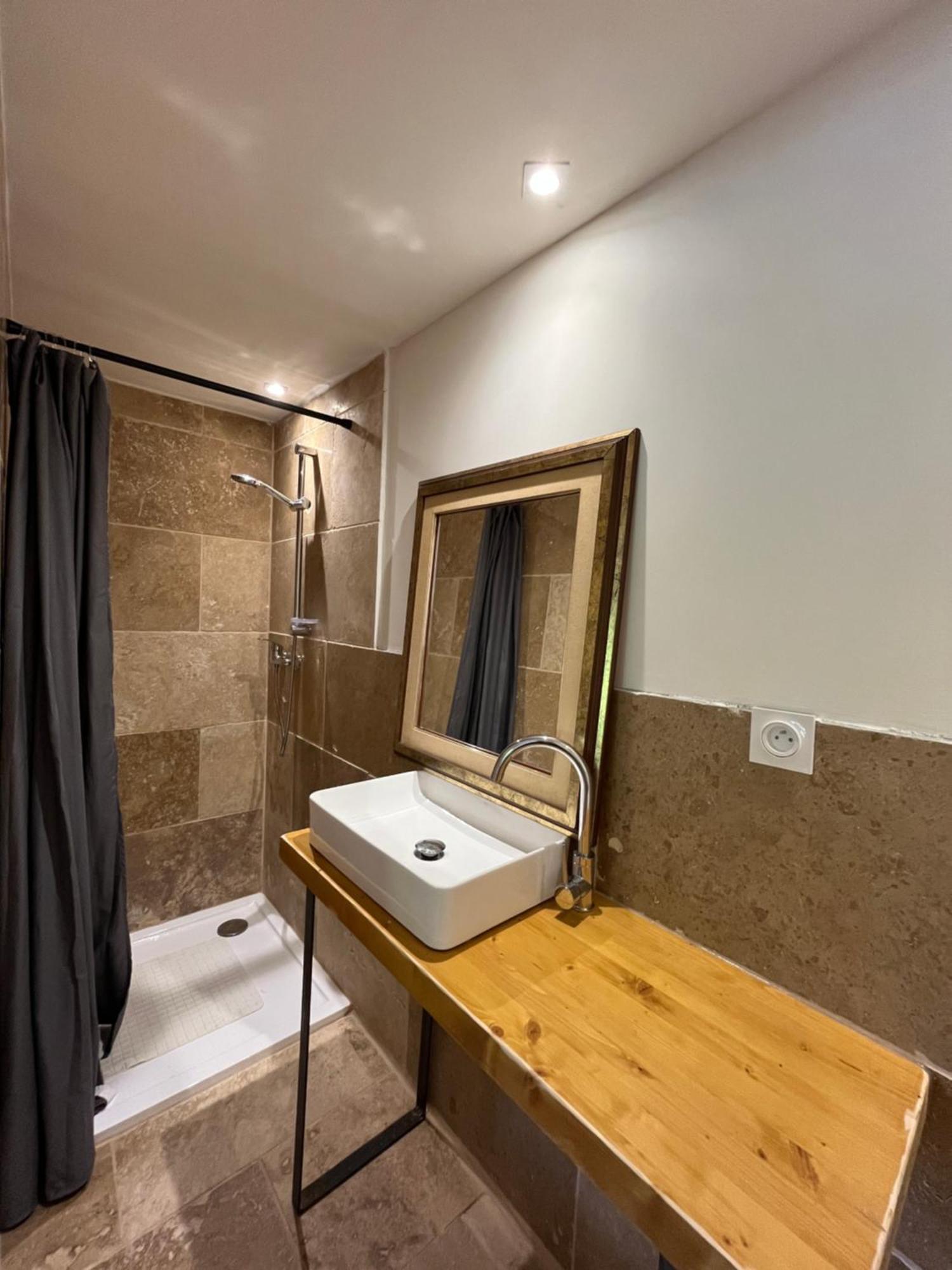Pierrange Daire Grillon Dış mekan fotoğraf